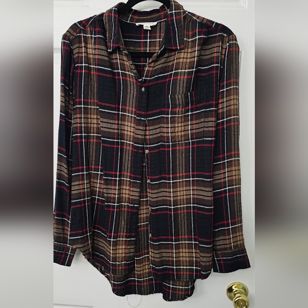 Black and Brown Plaid Shirt